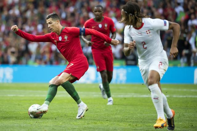 欧冠-奥巴进球 旧将送红点 切尔西2-0双杀AC米兰